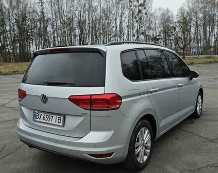 Серый Фольксваген Туран, объемом двигателя 1.6 л и пробегом 302 тыс. км за 13550 $, фото 11 на Automoto.ua