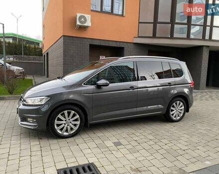 Серый Фольксваген Туран, объемом двигателя 1.97 л и пробегом 198 тыс. км за 20300 $, фото 12 на Automoto.ua