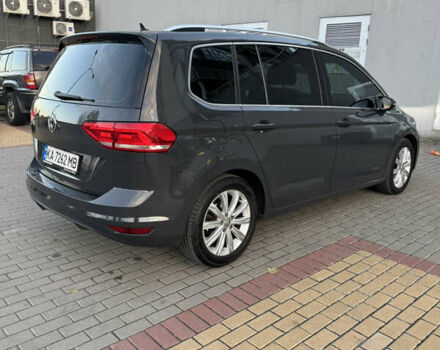 Сірий Фольксваген Туран, об'ємом двигуна 1.97 л та пробігом 268 тис. км за 16500 $, фото 4 на Automoto.ua