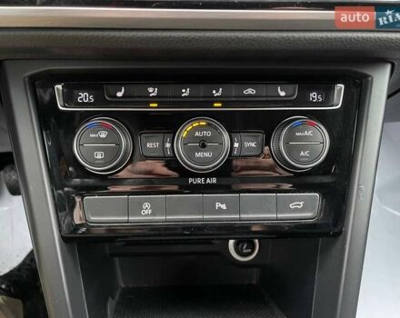 Серый Фольксваген Туран, объемом двигателя 1.97 л и пробегом 280 тыс. км за 14400 $, фото 27 на Automoto.ua