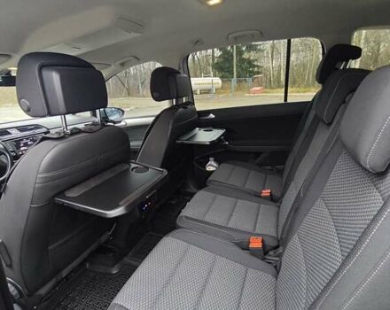 Серый Фольксваген Туран, объемом двигателя 1.6 л и пробегом 302 тыс. км за 13550 $, фото 28 на Automoto.ua