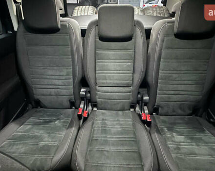 Сірий Фольксваген Туран, об'ємом двигуна 1.97 л та пробігом 317 тис. км за 15200 $, фото 13 на Automoto.ua