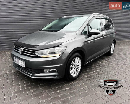 Серый Фольксваген Туран, объемом двигателя 1.6 л и пробегом 246 тыс. км за 14700 $, фото 2 на Automoto.ua