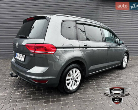 Серый Фольксваген Туран, объемом двигателя 1.6 л и пробегом 246 тыс. км за 14700 $, фото 1 на Automoto.ua