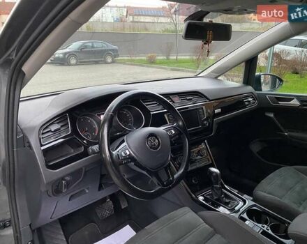 Серый Фольксваген Туран, объемом двигателя 1.97 л и пробегом 198 тыс. км за 20300 $, фото 41 на Automoto.ua