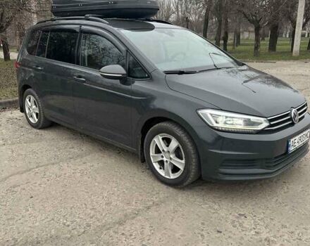 Сірий Фольксваген Туран, об'ємом двигуна 1.97 л та пробігом 307 тис. км за 17000 $, фото 2 на Automoto.ua