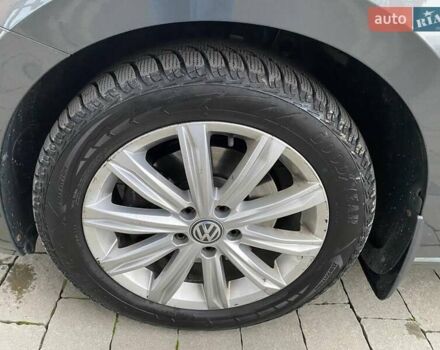 Серый Фольксваген Туран, объемом двигателя 1.97 л и пробегом 198 тыс. км за 20300 $, фото 37 на Automoto.ua