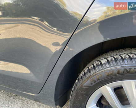 Серый Фольксваген Туран, объемом двигателя 1.6 л и пробегом 210 тыс. км за 16400 $, фото 41 на Automoto.ua