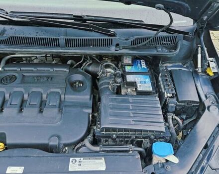 Серый Фольксваген Туран, объемом двигателя 1.97 л и пробегом 220 тыс. км за 18300 $, фото 16 на Automoto.ua