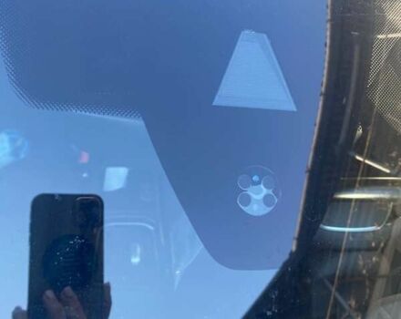 Серый Фольксваген Туран, объемом двигателя 2 л и пробегом 180 тыс. км за 19500 $, фото 1 на Automoto.ua