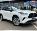 Серый Фольксваген Туран, объемом двигателя 2 л и пробегом 180 тыс. км за 18999 $, фото 1 на Automoto.ua