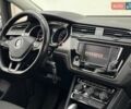 Сірий Фольксваген Туран, об'ємом двигуна 2 л та пробігом 280 тис. км за 15900 $, фото 56 на Automoto.ua