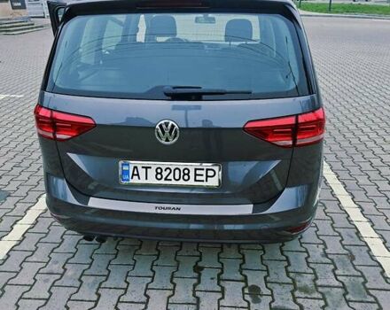 Серый Фольксваген Туран, объемом двигателя 1.97 л и пробегом 220 тыс. км за 18300 $, фото 6 на Automoto.ua