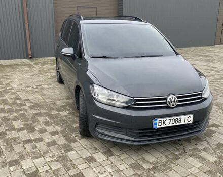 Сірий Фольксваген Туран, об'ємом двигуна 1.97 л та пробігом 285 тис. км за 16300 $, фото 1 на Automoto.ua