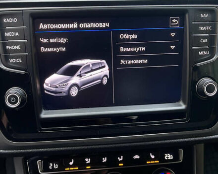 Серый Фольксваген Туран, объемом двигателя 1.6 л и пробегом 250 тыс. км за 16750 $, фото 32 на Automoto.ua