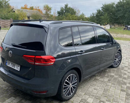 Сірий Фольксваген Туран, об'ємом двигуна 1.97 л та пробігом 285 тис. км за 16300 $, фото 5 на Automoto.ua