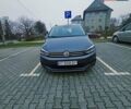 Серый Фольксваген Туран, объемом двигателя 1.97 л и пробегом 220 тыс. км за 18300 $, фото 4 на Automoto.ua