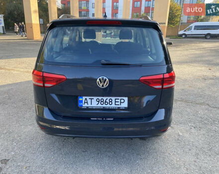 Серый Фольксваген Туран, объемом двигателя 1.6 л и пробегом 210 тыс. км за 16400 $, фото 5 на Automoto.ua