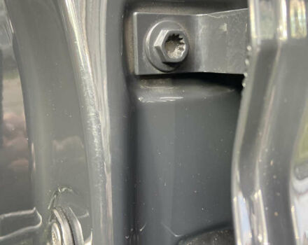 Серый Фольксваген Туран, объемом двигателя 1.6 л и пробегом 210 тыс. км за 16400 $, фото 33 на Automoto.ua