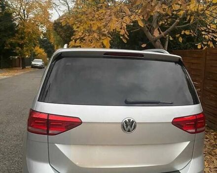 Серый Фольксваген Туран, объемом двигателя 2 л и пробегом 180 тыс. км за 19500 $, фото 14 на Automoto.ua