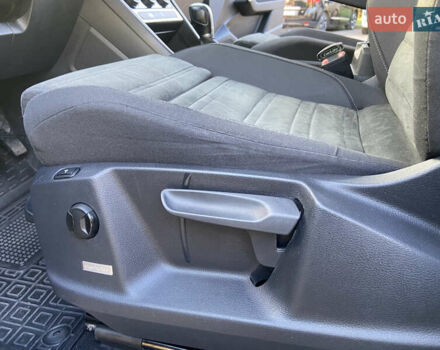 Серый Фольксваген Туран, объемом двигателя 1.6 л и пробегом 210 тыс. км за 16400 $, фото 22 на Automoto.ua