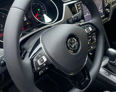 Серый Фольксваген Туран, объемом двигателя 1.6 л и пробегом 250 тыс. км за 16750 $, фото 28 на Automoto.ua