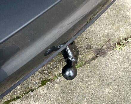 Серый Фольксваген Туран, объемом двигателя 1.6 л и пробегом 250 тыс. км за 16750 $, фото 46 на Automoto.ua