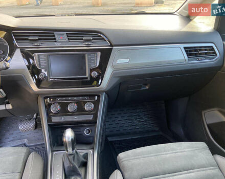 Серый Фольксваген Туран, объемом двигателя 1.6 л и пробегом 210 тыс. км за 16400 $, фото 10 на Automoto.ua