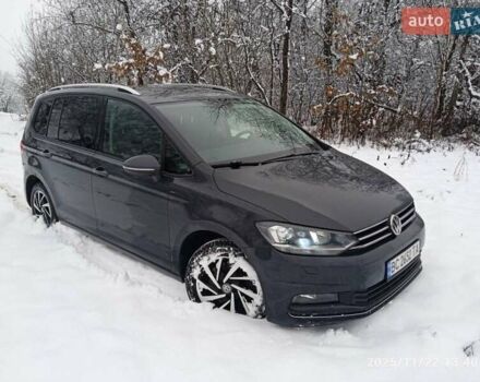 Серый Фольксваген Туран, объемом двигателя 1.97 л и пробегом 276 тыс. км за 17900 $, фото 3 на Automoto.ua