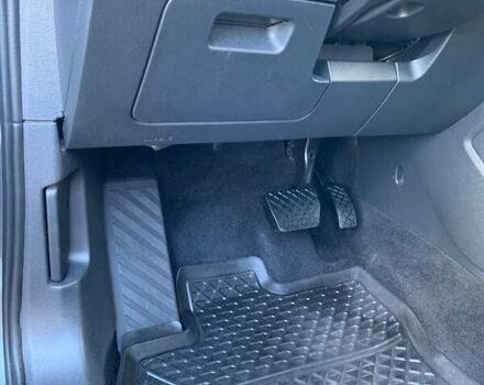 Сірий Фольксваген Туран, об'ємом двигуна 1.97 л та пробігом 246 тис. км за 20000 $, фото 28 на Automoto.ua