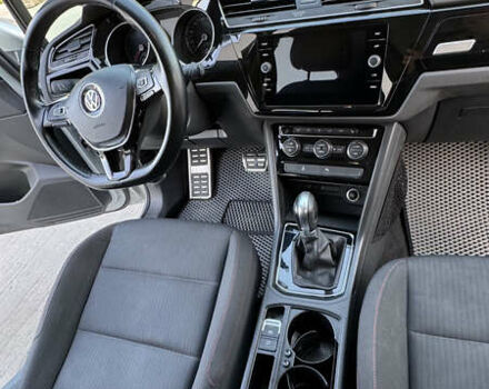 Сірий Фольксваген Туран, об'ємом двигуна 1.97 л та пробігом 240 тис. км за 17500 $, фото 13 на Automoto.ua