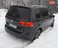 Серый Фольксваген Туран, объемом двигателя 1.97 л и пробегом 276 тыс. км за 17900 $, фото 5 на Automoto.ua