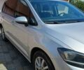 Серый Фольксваген Туран, объемом двигателя 2 л и пробегом 250 тыс. км за 12700 $, фото 4 на Automoto.ua