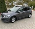Сірий Фольксваген Туран, об'ємом двигуна 2 л та пробігом 249 тис. км за 19513 $, фото 1 на Automoto.ua