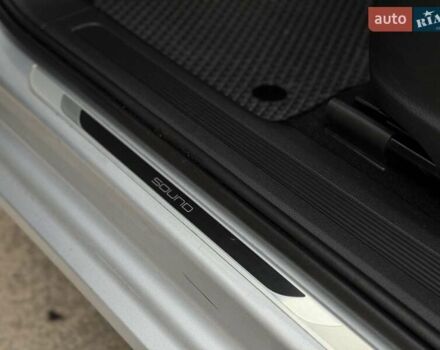 Серый Фольксваген Туран, объемом двигателя 2 л и пробегом 240 тыс. км за 17300 $, фото 60 на Automoto.ua