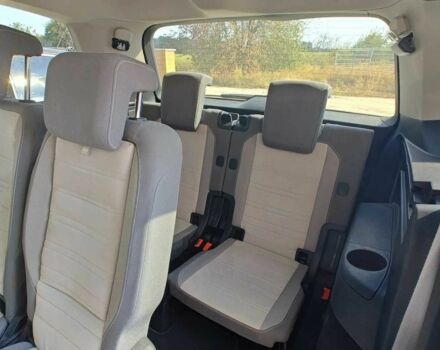 Серый Фольксваген Туран, объемом двигателя 2 л и пробегом 78 тыс. км за 14200 $, фото 4 на Automoto.ua