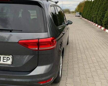 Сірий Фольксваген Туран, об'ємом двигуна 1.97 л та пробігом 246 тис. км за 20000 $, фото 11 на Automoto.ua