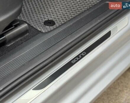 Серый Фольксваген Туран, объемом двигателя 2 л и пробегом 240 тыс. км за 17300 $, фото 57 на Automoto.ua