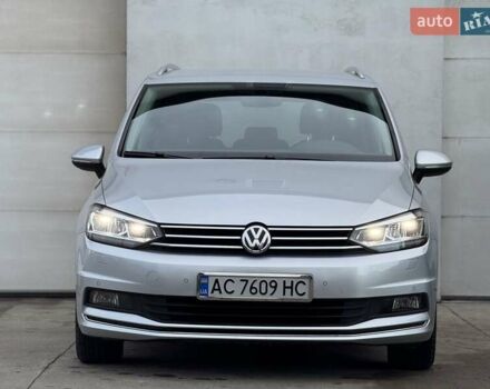 Серый Фольксваген Туран, объемом двигателя 2 л и пробегом 240 тыс. км за 17300 $, фото 2 на Automoto.ua