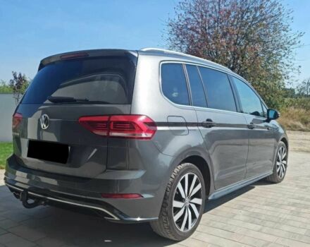 Серый Фольксваген Туран, объемом двигателя 2 л и пробегом 78 тыс. км за 14200 $, фото 2 на Automoto.ua