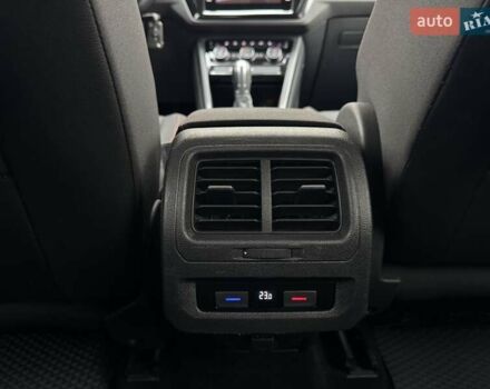 Серый Фольксваген Туран, объемом двигателя 2 л и пробегом 240 тыс. км за 17300 $, фото 36 на Automoto.ua