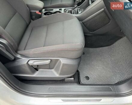 Серый Фольксваген Туран, объемом двигателя 2 л и пробегом 240 тыс. км за 17300 $, фото 55 на Automoto.ua