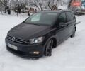 Серый Фольксваген Туран, объемом двигателя 1.97 л и пробегом 276 тыс. км за 17900 $, фото 2 на Automoto.ua