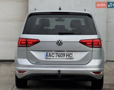 Серый Фольксваген Туран, объемом двигателя 2 л и пробегом 240 тыс. км за 17300 $, фото 23 на Automoto.ua