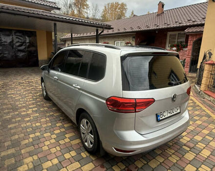 Серый Фольксваген Туран, объемом двигателя 1.6 л и пробегом 174 тыс. км за 14800 $, фото 4 на Automoto.ua