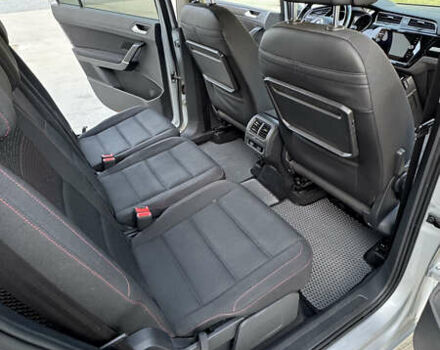 Сірий Фольксваген Туран, об'ємом двигуна 1.97 л та пробігом 240 тис. км за 17500 $, фото 14 на Automoto.ua