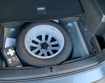 Сірий Фольксваген Туран, об'ємом двигуна 1.97 л та пробігом 246 тис. км за 20000 $, фото 20 на Automoto.ua