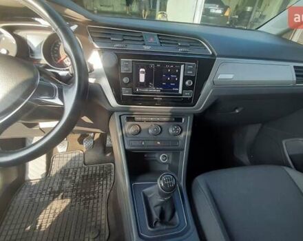 Серый Фольксваген Туран, объемом двигателя 1.6 л и пробегом 134 тыс. км за 17300 $, фото 11 на Automoto.ua