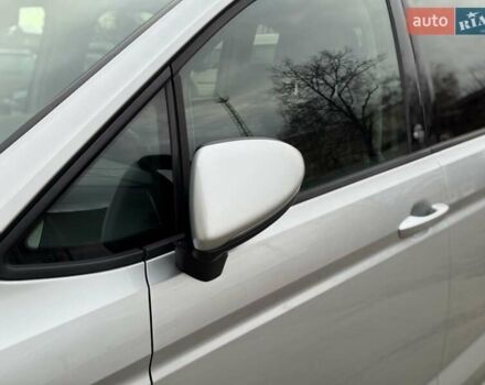 Серый Фольксваген Туран, объемом двигателя 2 л и пробегом 240 тыс. км за 17300 $, фото 50 на Automoto.ua