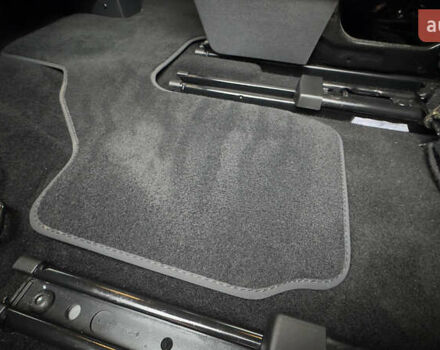 Серый Фольксваген Туран, объемом двигателя 1.97 л и пробегом 278 тыс. км за 18700 $, фото 59 на Automoto.ua